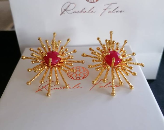 Etruscan sun gold earrings, natural faceted red agate stones