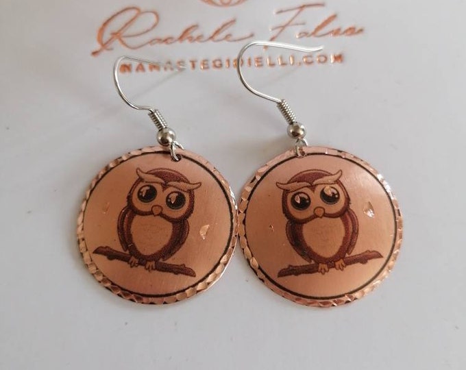 Earrings made of copper and worked with goldsmith enamels and hand-engraved, silver hook.