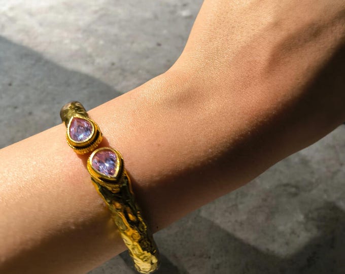 Etruscan gold bracelet with faceted natural rose quartz, elegant Italian jewelry of ancient inspiration