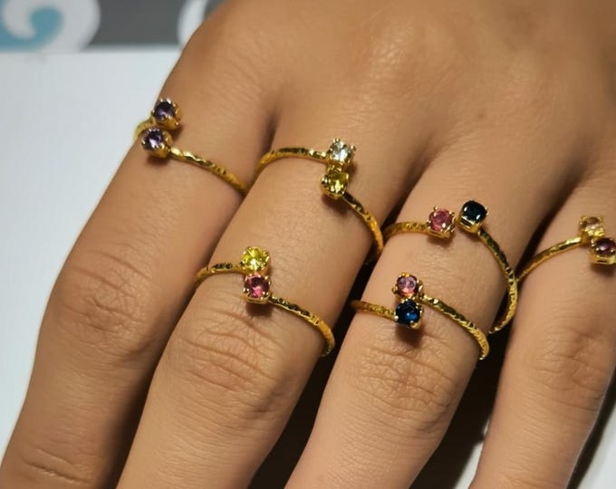Anello Mini Contrarié Regolabile Oro Bronzo Topazi Naturali Multicolor, Anello Sottile Martellato, Rachele Falvo Gioielli Fatti a Mano