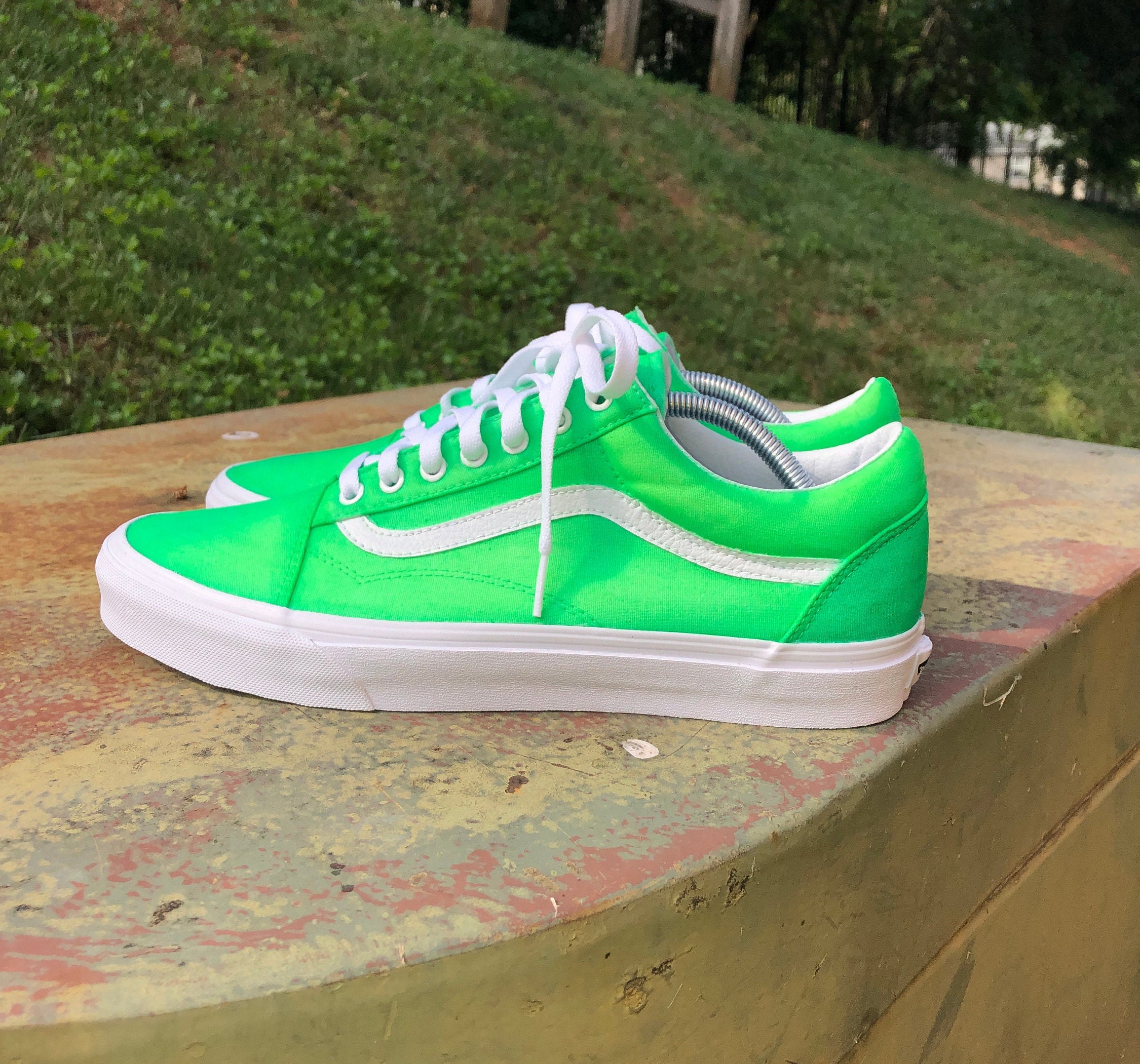 vans green color