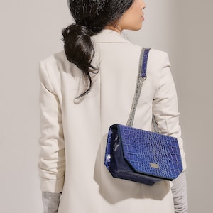 Elegant leather crossbody bag with chain, Blue leather Purse bag, Small luxury leather bag, Evening purse bag clitch