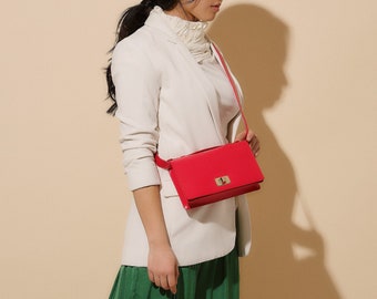 Leather Belt and Crossbody Bag, Fanny Pack for Women, Red Belt Bag, Leather Day to Evening Purse Clutch Bag