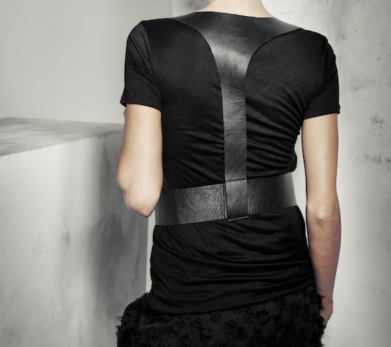 Designer Black Leather Body Harness Belt: Italian Leather  display picture 3