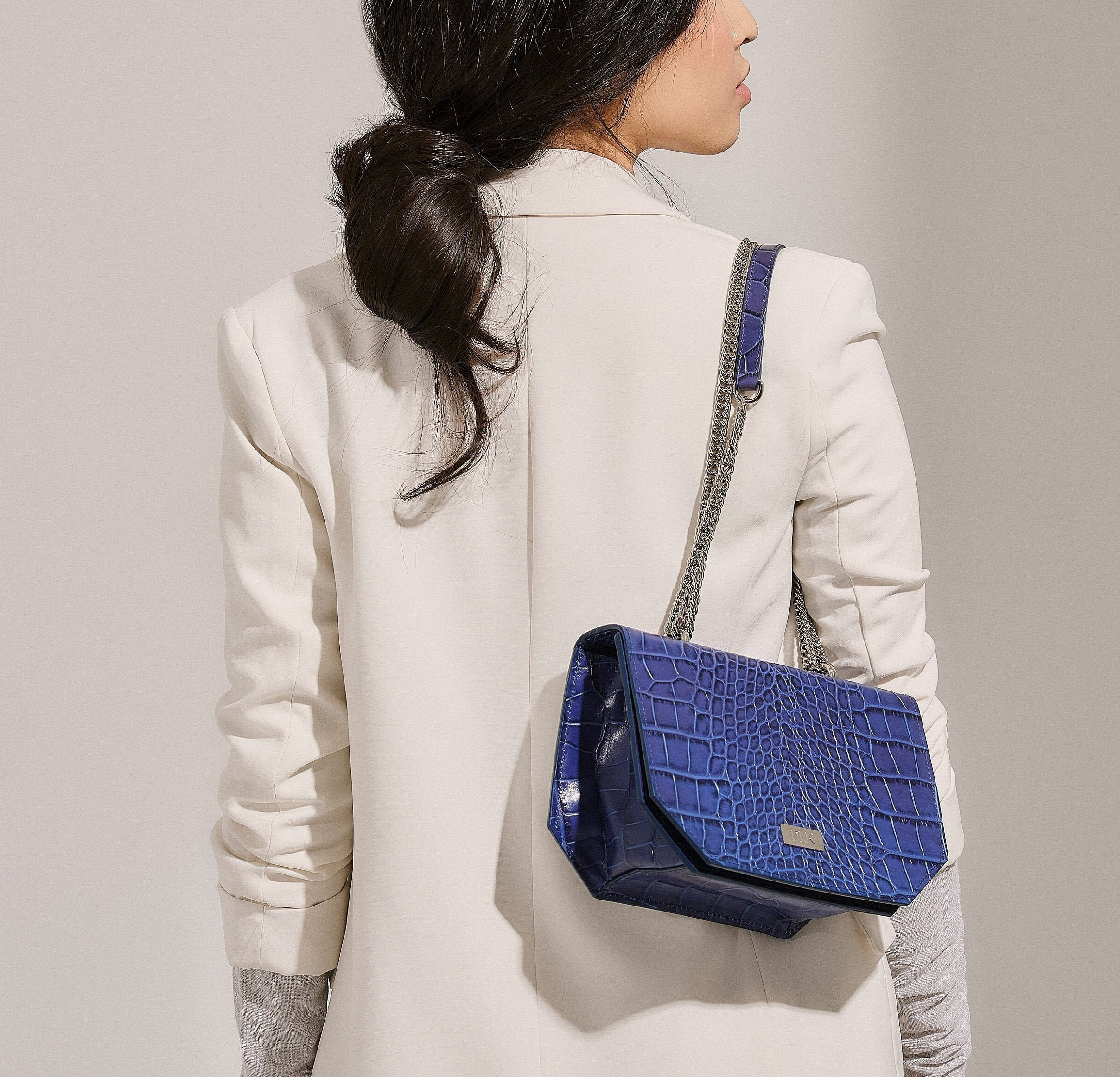 Elegant leather crossbody bag with chain, Blue leather Purse bag, Small luxury leather bag, Evening purse bag clitch