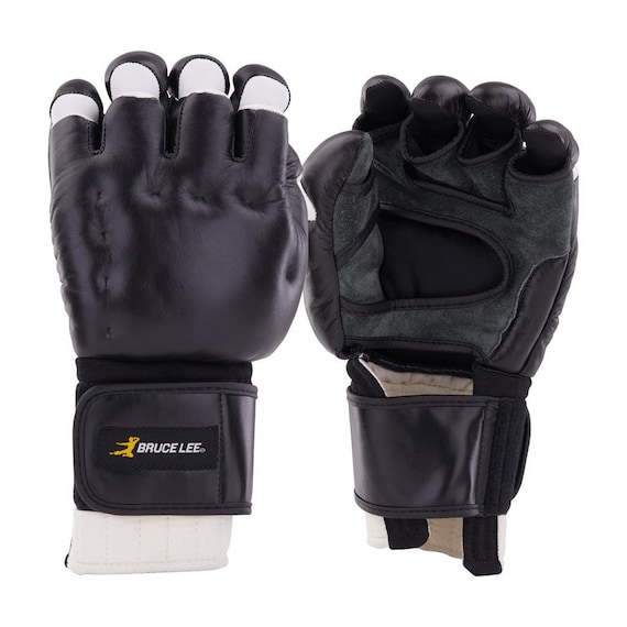 Martial arts gloves outlet