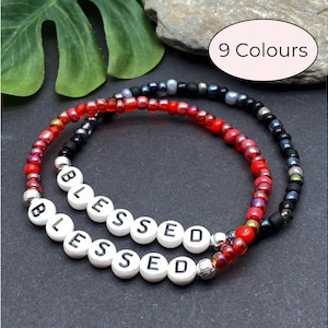 Pulseira BLESSED, Joias Being Blessed, Ideia de presente inspiradora para mulheres, Saved Made Holy Faith, Contas de vidro coloridas