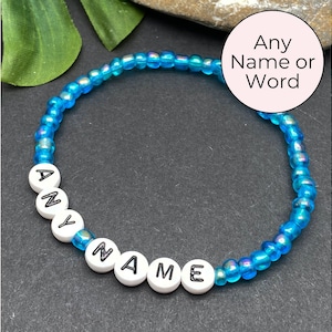 Pulsera con NOMBRE en azul cielo, joyería personalizada, pulsera de cuentas de vidrio, pulsera con letra personalizada, cualquier palabra, joyería con nombre personalizado