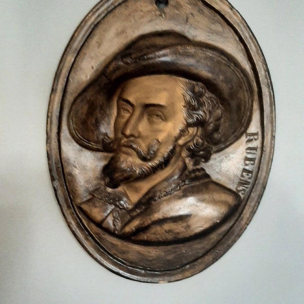 Grand medaillon ancien plâtre Rubens.