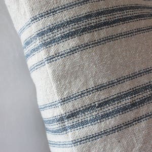 Vintage Grain Sack Style Blue Ticking Stripes, Country Rustic Farmhouse Pillow Covers, Decorative Throw Pillow Cover, Cushion Cover w Zipper afbeelding 9