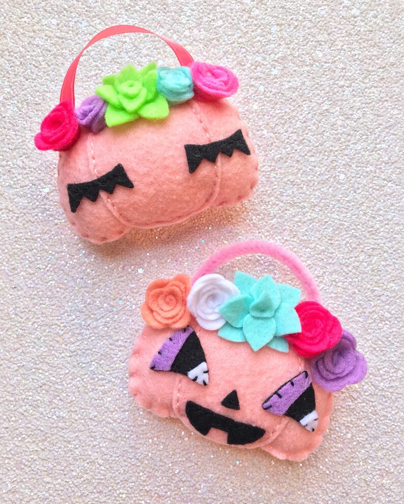 Flower Crown Jack-O'Lantern Ornament image 3