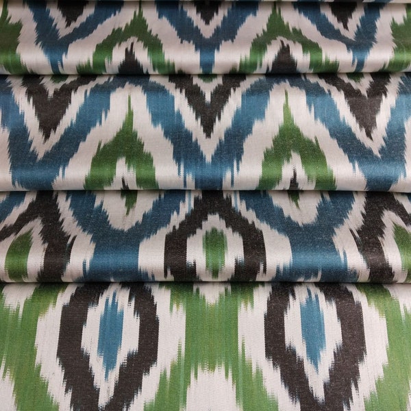 Uzbekistan Handwoven Soft Silk Ikat fabric.