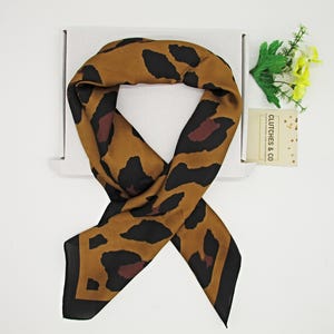 Ladies Neck Scarf, Animal Print Scarf, Brown Hair Scarf, 70 x 70 cm Scarf, Silky Satin Scarf, Women&#39;s Scarf, Ladies Gifts, Headscarf.
