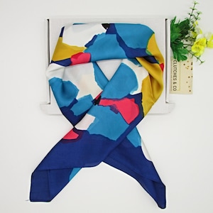 Abstract Ladies Neck Scarf, Art Design Scarf, Hair Scarf, 70 x 70 cm Scarf, Silky Satin Scarf, Women&#39;s Scarf, Ladies Gifts, Headscarf