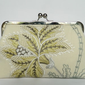 Clutch Purse, Embroidered Linen, Floral Design Clutch Purse, Wedding Bag, Evening Clutch Bag, Clutch Bag, Handmade Clutch Bag, Ladies Gift.