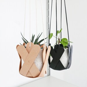 Hanging Leather Planter - Natural