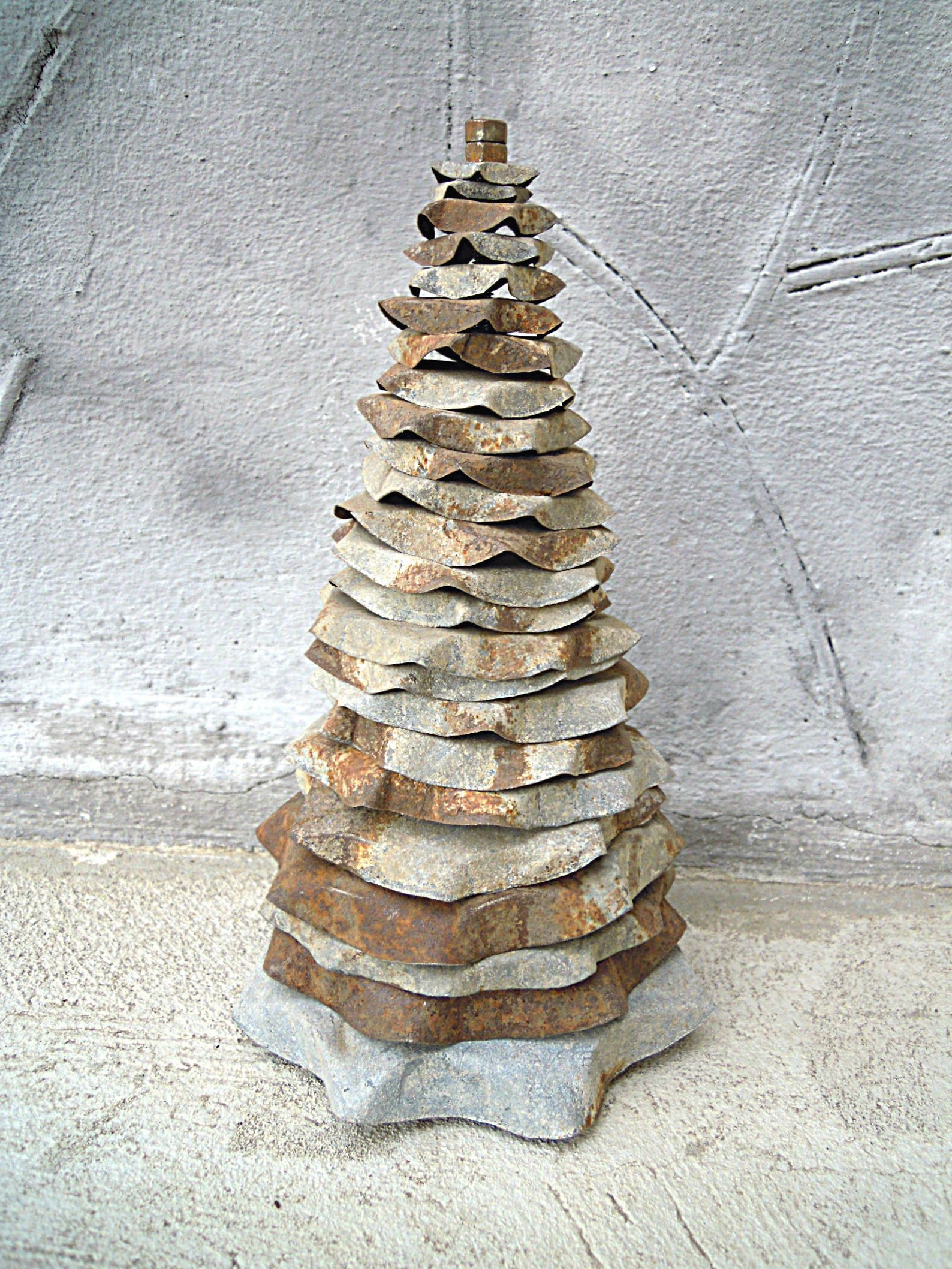 Small Christmas metal tree Desktop Christmas tree Rusty Etsy