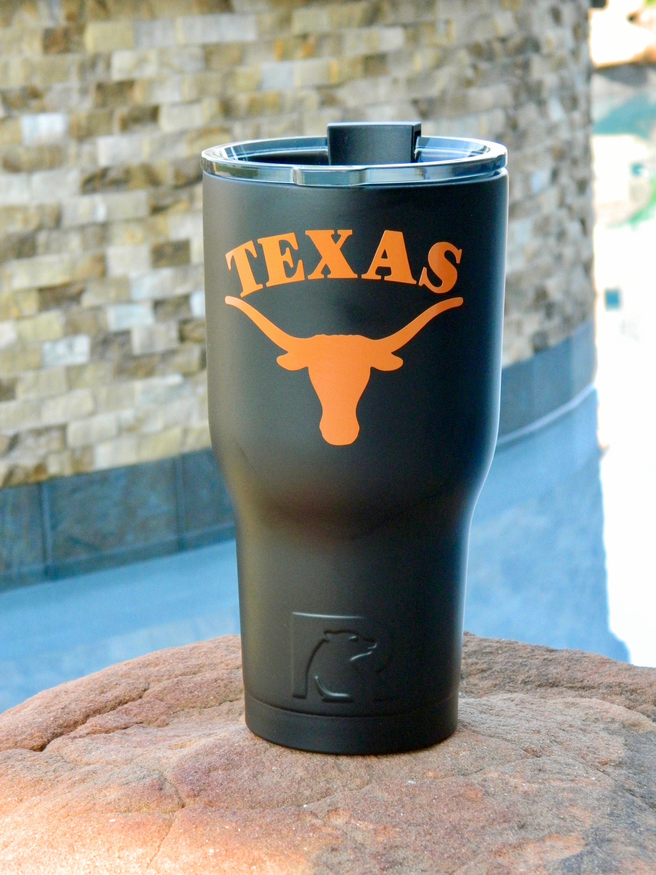 YETI Texas Longhorns Burnt Orange Rambler - 20oz