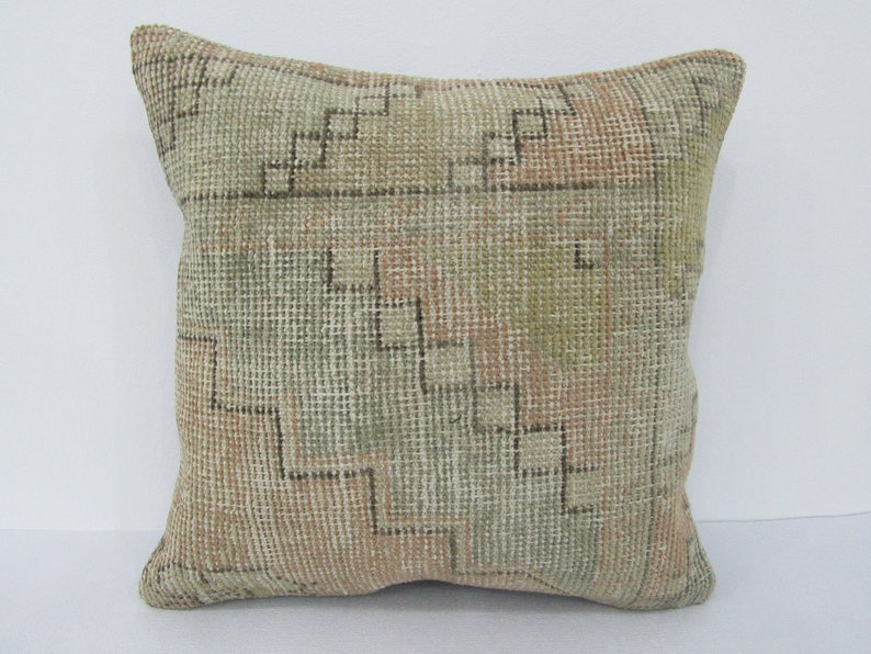 20x20 Worn Vintage Decorative Pillow Cover
