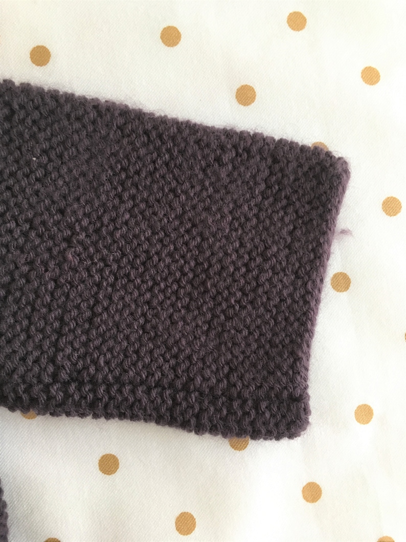 Baby cardigan made of worsted polyamide and short sleeves plum color