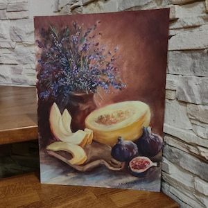 Under artificial light this original painting appears more deep and warm.
August delight
Summer Still Life with fruits and lavender
Original painting
Still life with Melon, Figs and lavender bundle
Kitchen art
Unique gift idea
Dining room decor
Ukrainian Art
Cheerful painting
Juicy fruit art

Original oil painting on paper
A colorful and cheerful plot will be suitable for any room to your mood

Size is A3 - 11,7x16,5" (29.7x42 cm)
2025
Signed
Unframed