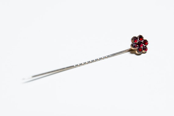 Gorgeous Floral Bohemian Garnet Pin Brooch Victor… - image 1