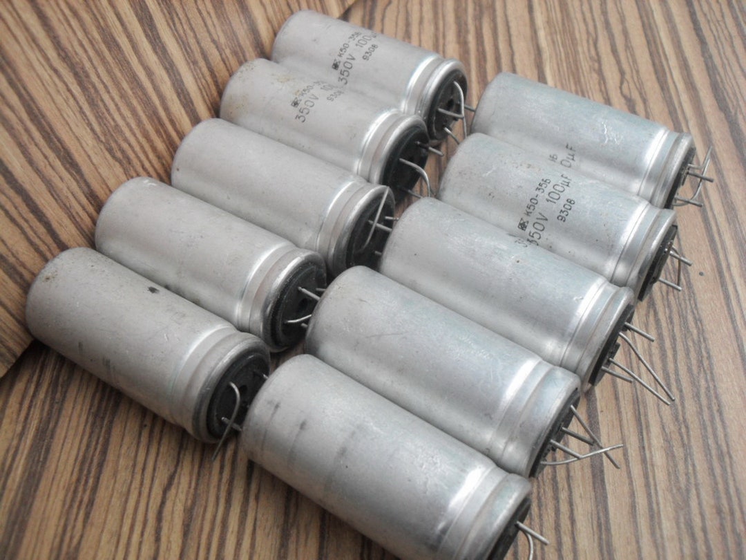 10 Vintage Capacitor. Old Electronic Parts. Retro Electronics. Radio