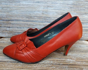 Vintage Red Pumps Leather Shoes Elegant Women Shoes 1980s Pumps Leather High Heel Pumps Womens Pumps Vintage High Heels