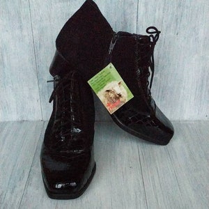 Black Lace-Up Boots Women&#39;s Vintage Patent Leather Ankle Boots Winter Wool Lining Low Heel Boots Genuine Leather Suede Elegant Boots
