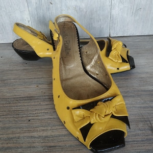 Vintage Leather Sandals Ladies 2000s Yellow Shoes Low Heel Open Toe Casual Slingback Summer Pumps Women Size UK6 / EU39