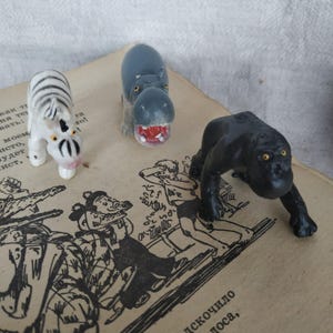 Vintage 80s Set of 30 Pieces Animals Toys,set Rubber Wild