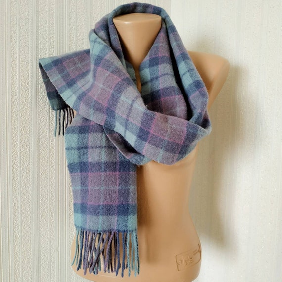 Vintage blue lambswool scarf, Tartan wool scarf w… - image 9