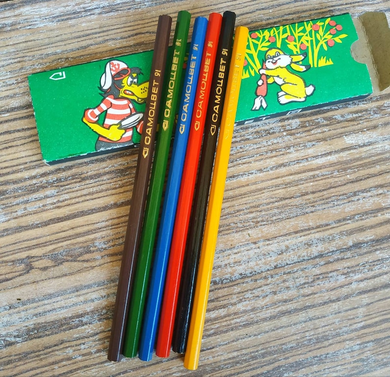 Vintage Color Pencils Set 6 Colors Soviet Time Wooden Pencils Box