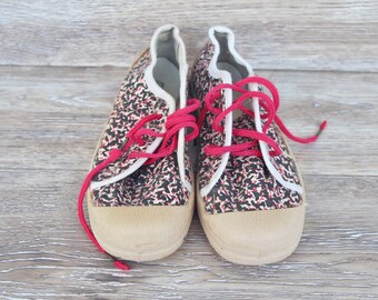 Vintage ungetragene Sportschuhe Segeltuch Turnschuhe Keds für Frauen Helle Schuhe Sowjetunion Sportschuhe Turnschuhe Vintage Laufschuhe Gumshoes
