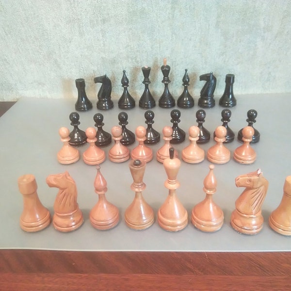 Antique 1940-50s Soviet Tournament Weighted Wooden Chess Set, very rare ATTENTION! See the description below!