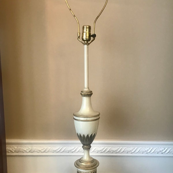 Stiffel Adams Hollywood Regency Classical Metal Trophy Urn Table Lamp