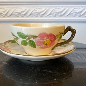 Franziskaner Geschirr Wüste Rose Hand verziert Kaffeetasse und Untertasse