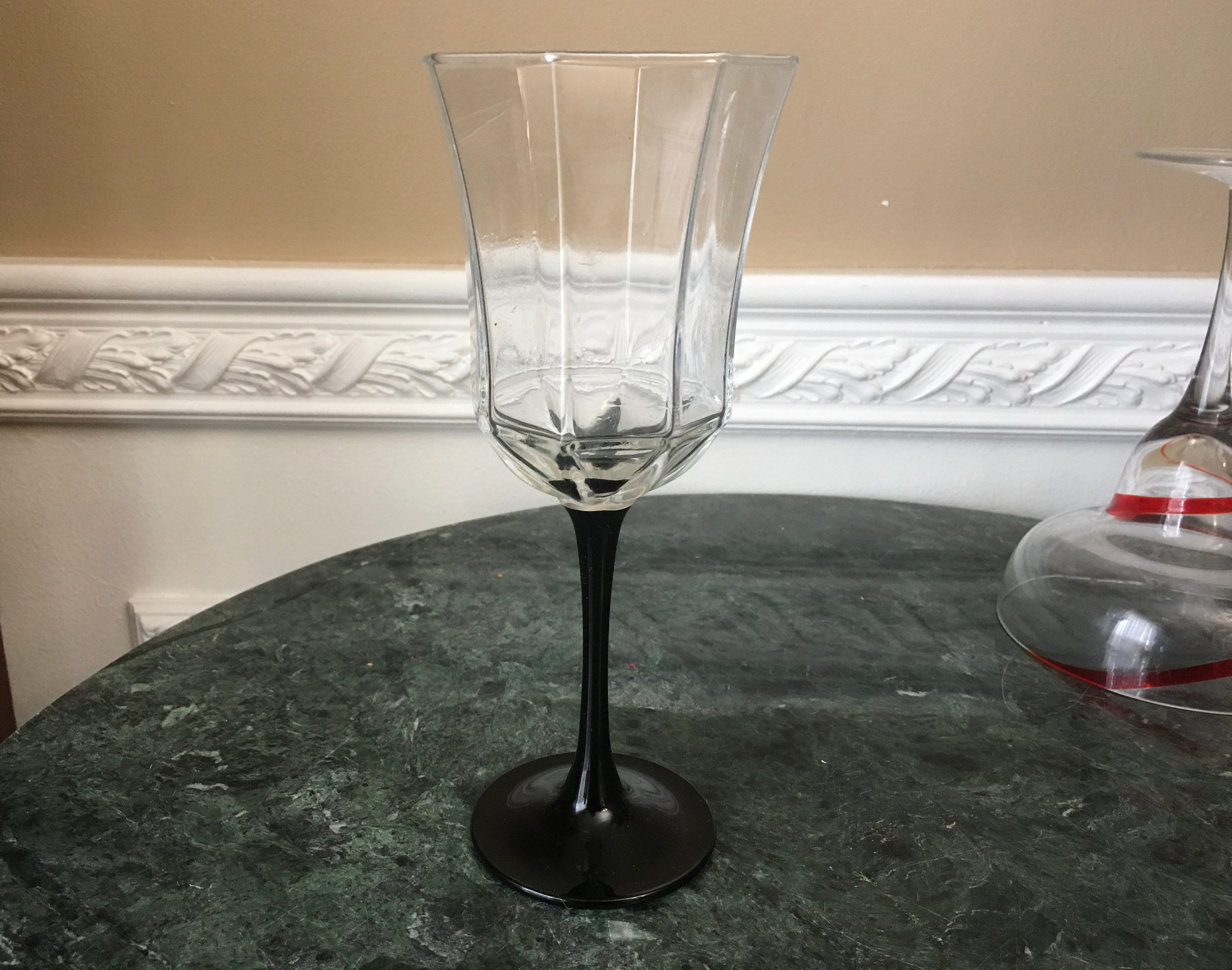 Handcrafted Crooked Stem Wine Glass