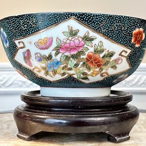 Vintage Chinese 10&quot; Black Bowl Raised Green Dots Flowers Birds Gold Highlight