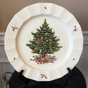 Vintage Mikasa Happy Holidays 10 3/4&quot; Dinner Plate NY 101