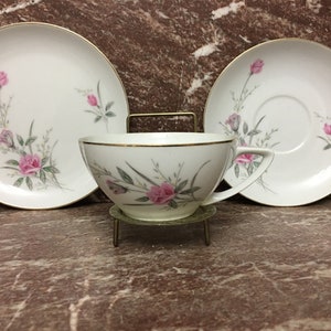 Vintage Golden Rose Fine China Japan Moss Rose Teacup Set