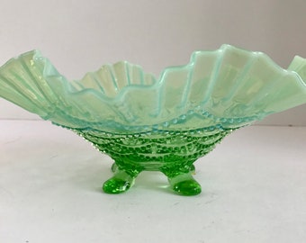 Northwood 1905 Footed Vaseline Ruffled Glass Bowl with Opalescent Bead Pattern