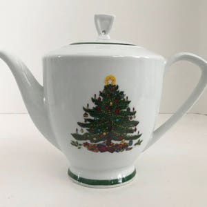 Vintage ST Porcelain 5 Cup White Christmas Tree Teapot
