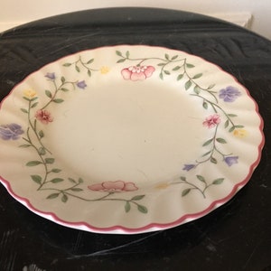Johnson Brothers Made in England Summer Chintz 6&quot; Salad Plate