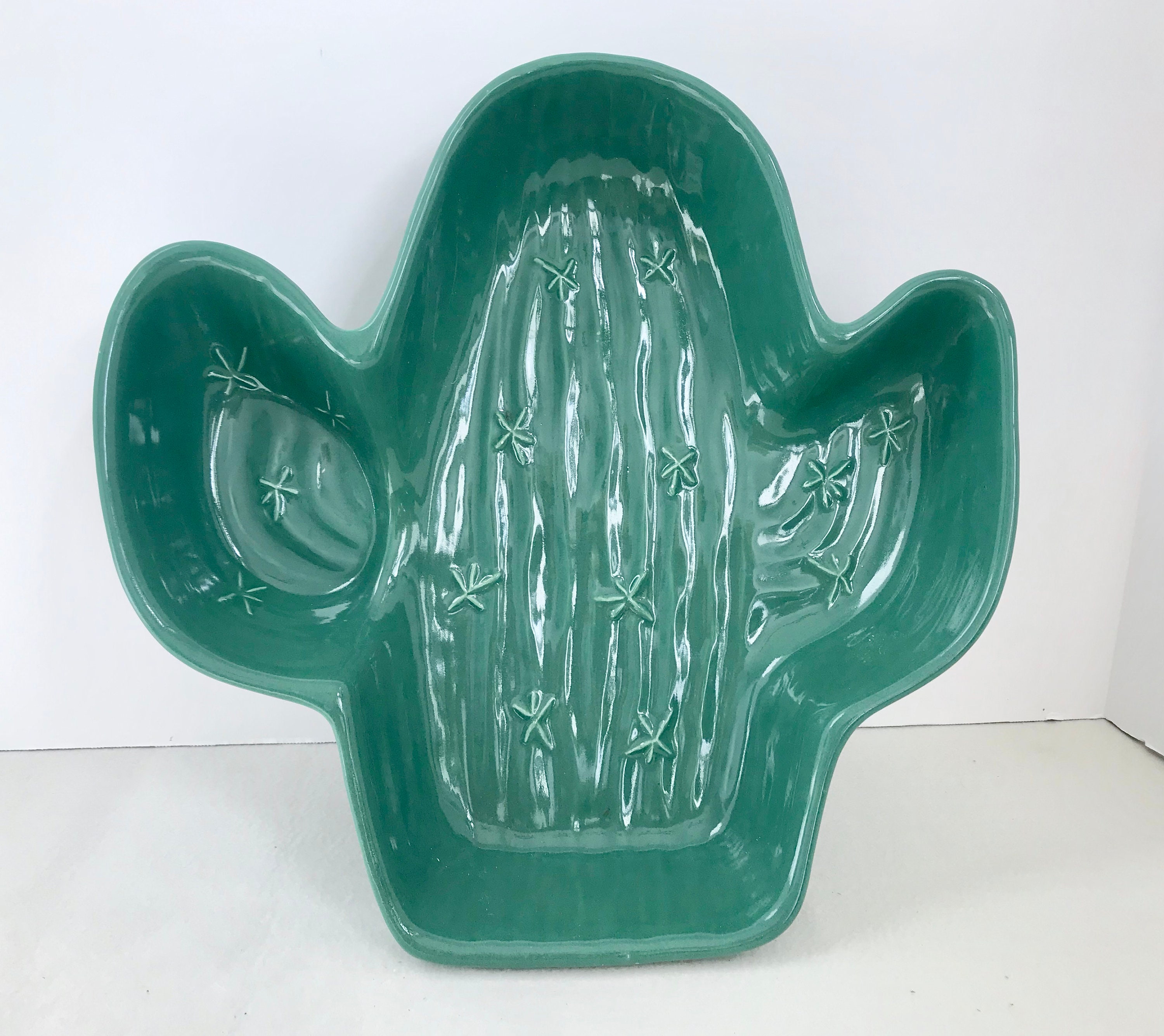 Treasure Craft États-Unis 12 Green Cactus Chip Bowl