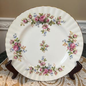 Royal Albert Bone China Moss Rose 18 cm Brotplatte