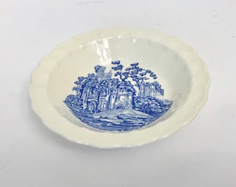 Vintage Taylor Smith & Taylor Blue Castle 5 1/2&quot; Berry Bowl