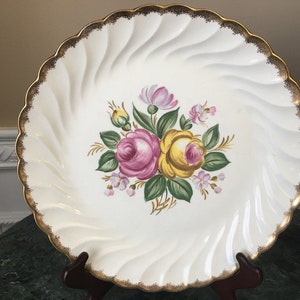 Vintage Royal China Quban Warranted 22K Gold Roses 12&quot; Chop/Serving Plate
