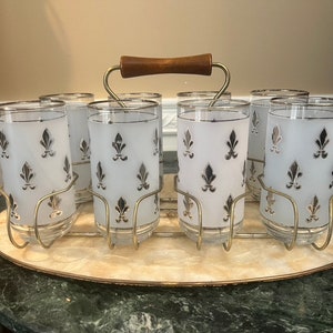 Mid Century Libbey Barware Set 8 Frosted Gold Leaf Fleur De Las Cocktail Glasses Wire Rack