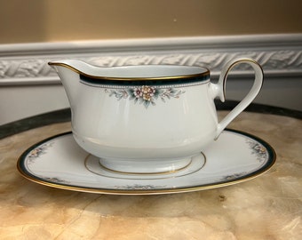 Noritake Chine Philippines 4111 Landon saucière avec sous-plaque